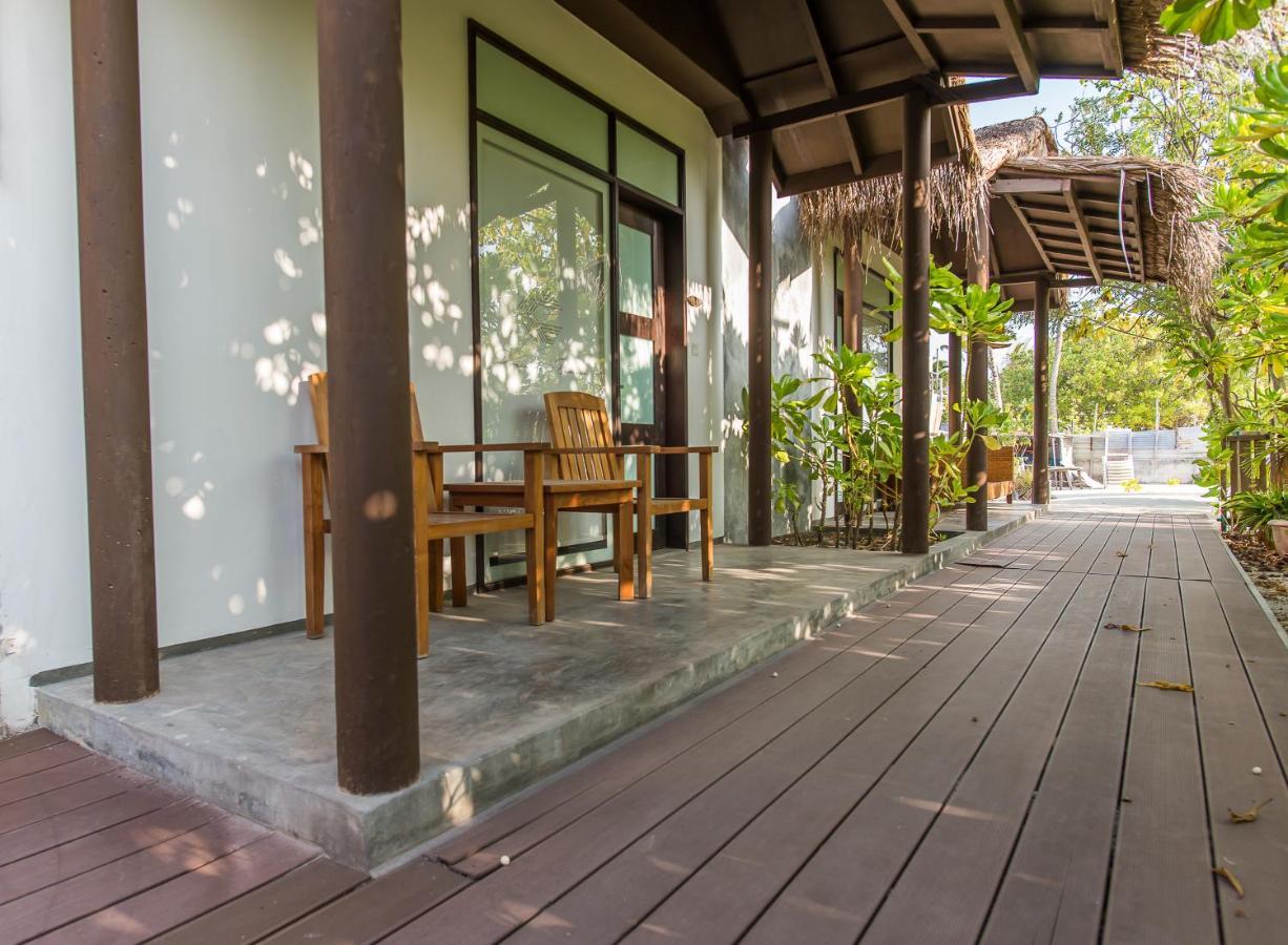 Premier Beach Гали Экстерьер фото